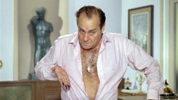 Η ιστορία πίσω από το χλιμίντρισμα του Κωνσταντάρα στην ταινία «Κάτι κουρασμένα παλικάρια»