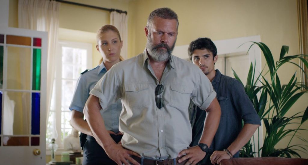 «42°C»: Οικογενειακά μυστικά, μυστηριώδεις θάνατοι & ελληνικό καλοκαίρι στην COSMOTE TV