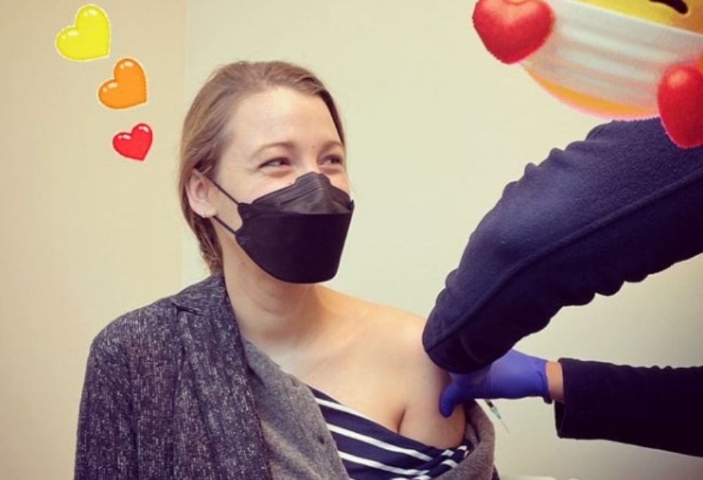 Οι ιδανικές τροφές πριν και μετά το εμβόλιο του κοροναϊού