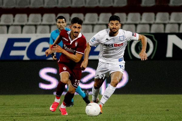 Super League: Δύο νέα κρούσματα στον ΠΑΣ Γιάννινα – Στον αέρα το ματς με την ΑΕΛ