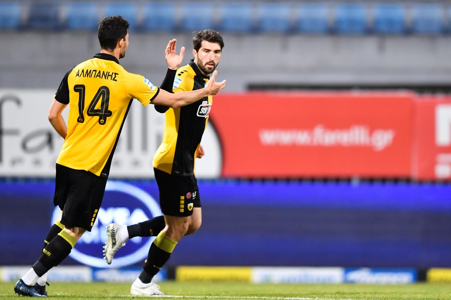 Όμορφη ομαδική συνεργασία και 0-1 ο Ανσαριφάρντ (Vid)