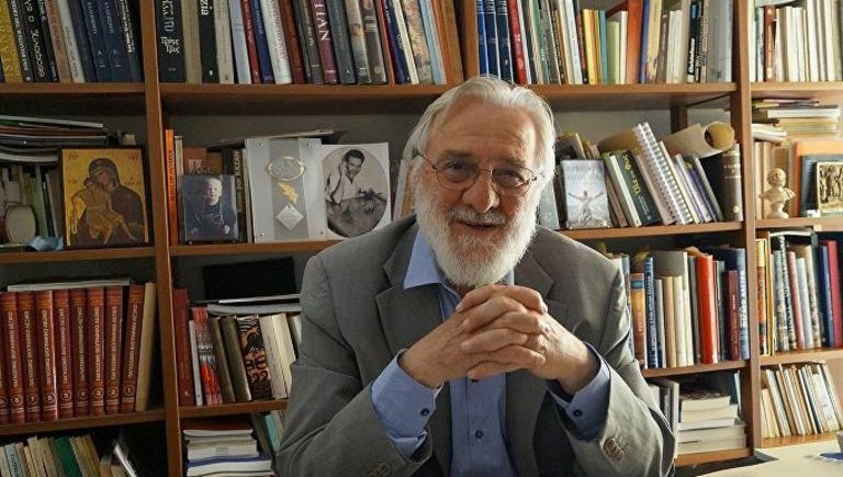 Γιάννης Σμαραγδής: «Νιώθω προδομένος και στοχοποιημένος»