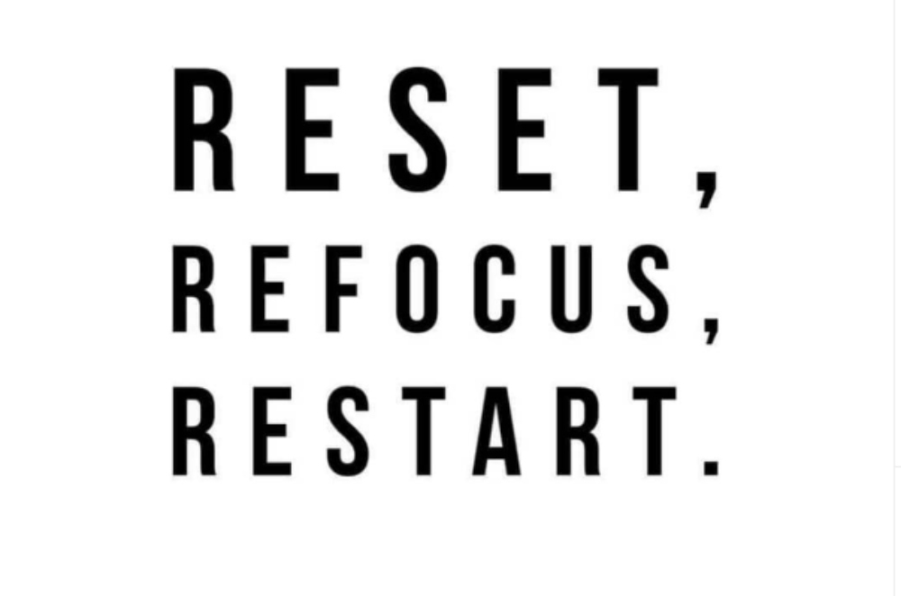 Ο Μανώλης Ισχάκης ξέρει τον τρόπο για να κάνουμε Restart στη ζωή μας