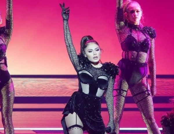 Eurovision 2021: Εντυπωσίασε η Mata Hari του Αζερμπαϊτζάν