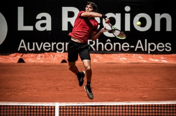 LIVE: Στέφανος Τσιτσιπάς – Ζερεμί Σαρντί