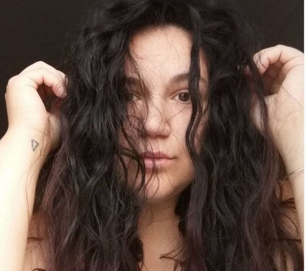 Big Brother: H Αφροδίτη ποζάρει γυμνή πιο ακομπλεξάριστη από ποτέ