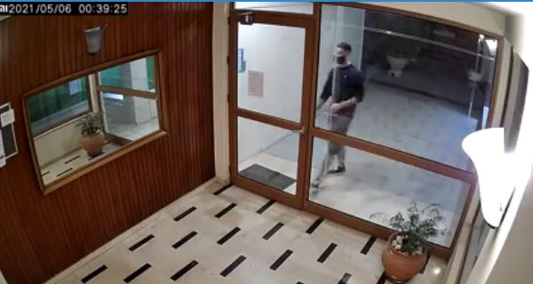 Νέα Σμύρνη: Νέα μαρτυρία για τον επιδειξία – «Ήρθαμε πρόσωπο με πρόσωπο»