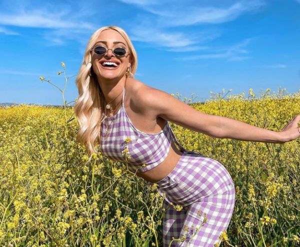 Ιωάννα Τούνη: «Έπιασε τον Μάη» με μια άκρως αισθησιακή φωτογραφία