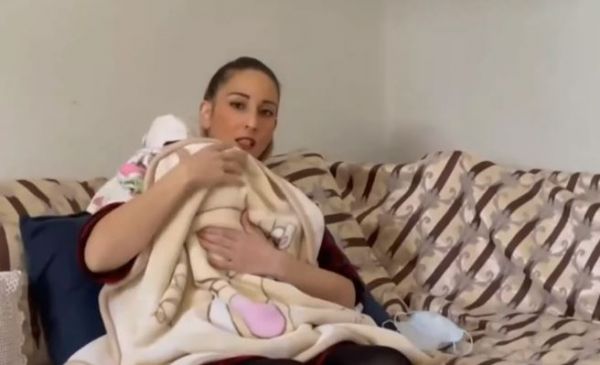 Γιορτή της Μητέρας: Μήνυμα ελπίδας από μητέρες που γέννησαν ενώ νοσούσαν με κοροναϊό