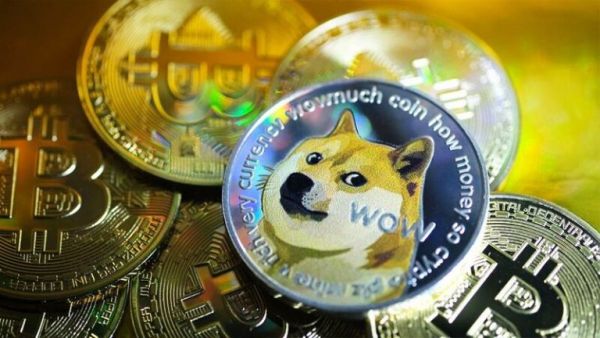 Dogecoin: Ράλι στο κρυπτονόμισμα έφερε πάλι ο Ελον Μασκ