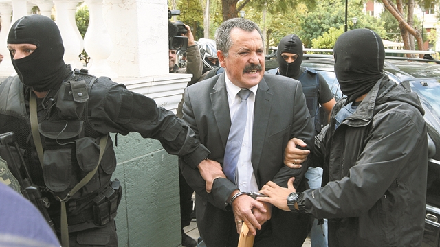 Οι επαφές του Χρήστου Παππά και το αίτημα της ΕΛ.ΑΣ.