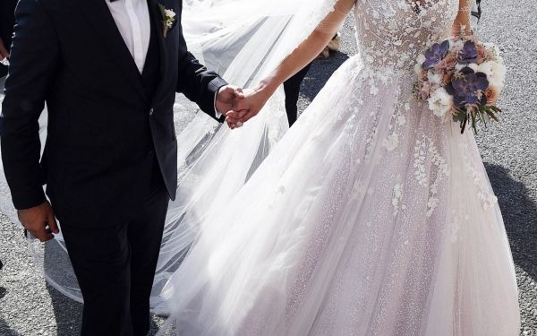 Γάμοι: Ησαΐα χόρευε από την 1η Ιουνίου – Πυρετός προετοιμασιών από τα ζευγάρια
