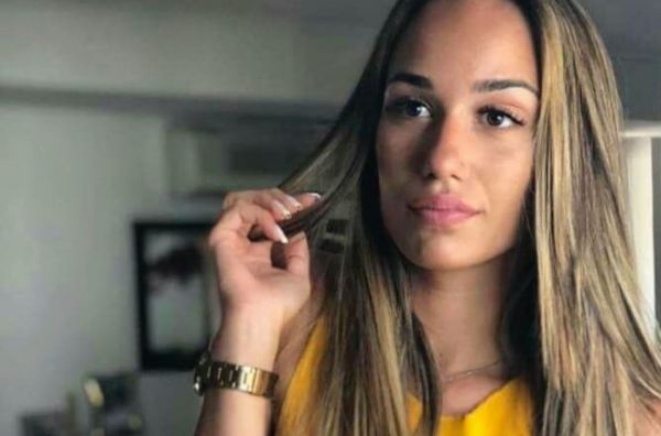 Έλενα Κώνστα: Την έχετε δει με μπικίνι; Ήρθε η ώρα