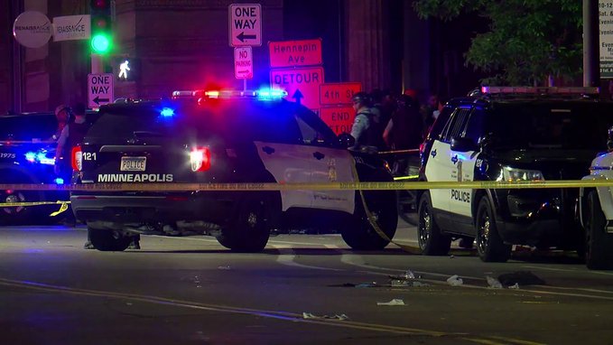ΗΠΑ: Δύο νεκροί και οκτώ τραυματίες έπειτα από πυροβολισμούς στο κέντρο της Μινεάπολις