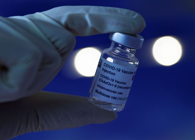 AstraZeneca: Τι καταγγέλλει ο 35χρονος που έπαθε δύο θρομβώσεις από το εμβόλιο
