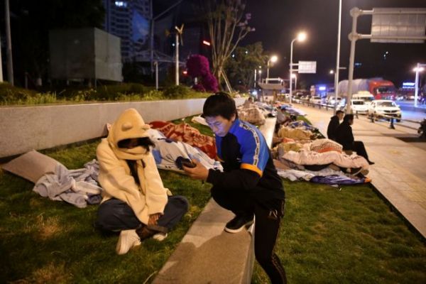 Κίνα: Τρεις νεκροί και τραυματίες από σεισμό 6,4 Ρίχτερ