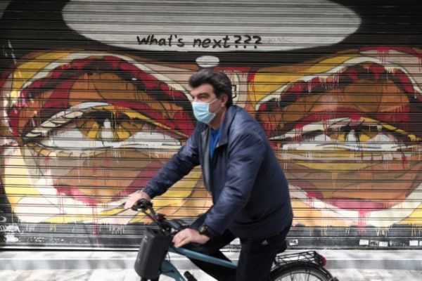 Παγώνη: Τελειώσαμε με τα lockdown – 20 Σεπτέμβρη πετάμε τις μάσκες