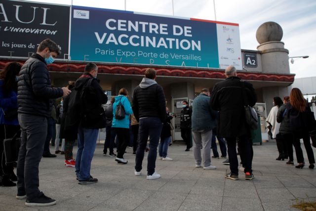Γαλλία: Αισιόδοξη η κυβέρνηση για τον στόχο των 20 εκατομμυρίων εμβολιασμένων με πρώτη δόση