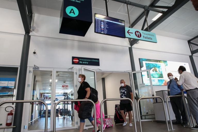 Γερμανία: Τριπλασίαστηκε η ζήτηση για τις πτήσεις προς Ελλάδα