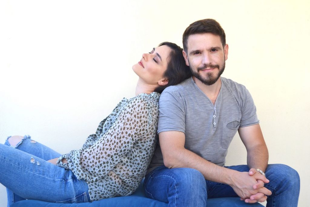 Ένας&Ένας: Αλεξάνδρα Κόνιακ και Χρίστος Σερενές