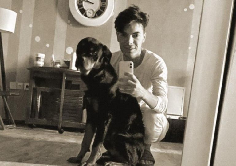 Ο στρατιωτικός νόμος του Ιράν στο στόχαστρο των ΛΟΑΤ για τη δολοφονία ενός γκέι από την οικογένειά του