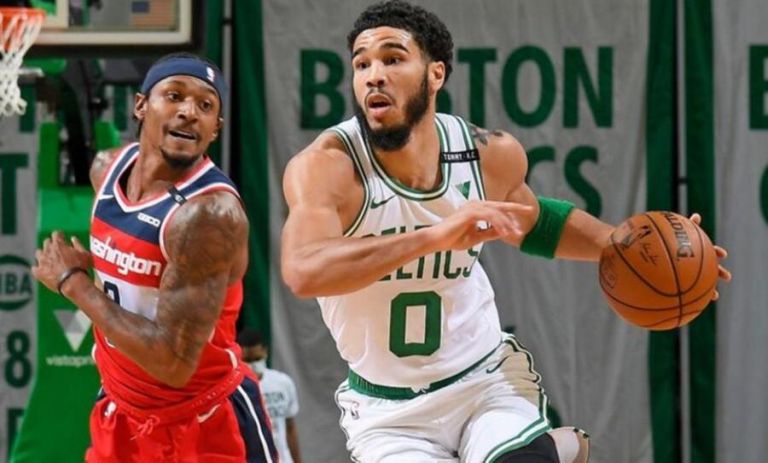 NBA: Στα πλέι-οφ οι Σέλτικς με πρωταγωνιστή τον… 50άρη Τέιτουμ – Με Πέισερς οι Ουίζαρντς