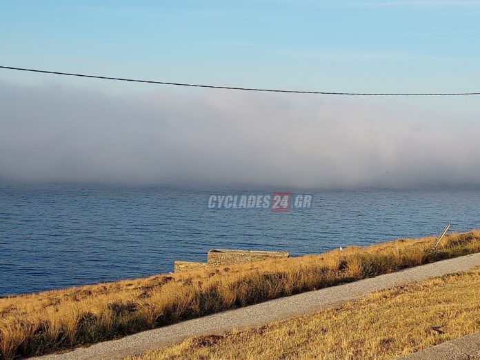 Sea Smoke: Το εντυπωσιακό καιρικό φαινόμενο που «σκέπασε» την Τήνο