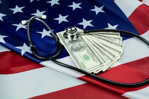 ΗΠΑ: «Θηλιά» χρεών για εκατοντάδες Αμερικανούς από τα νοσήλια για κοροναϊό