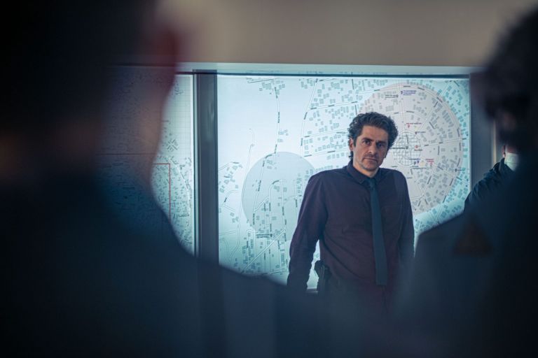 Σιωπηλός Δρόμος Spoiler: Ο ένας δράστης εντοπίζεται και η συμφωνία με τους απαγωγείς κλείνει