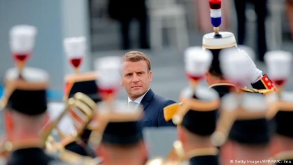 Αντιδράσεις προκαλεί νέο κείμενο γάλλων στρατιωτικών