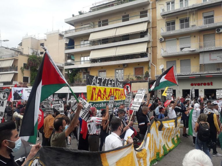 Ένταση και χημικά έξω από την ισραηλινή πρεσβεία – Πορεία υπέρ των Παλαιστινίων