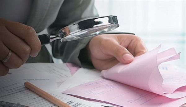 ΑΑΔΕ: Στέλνει ειδοποιητήρια για κρυμμένα εισοδήματα