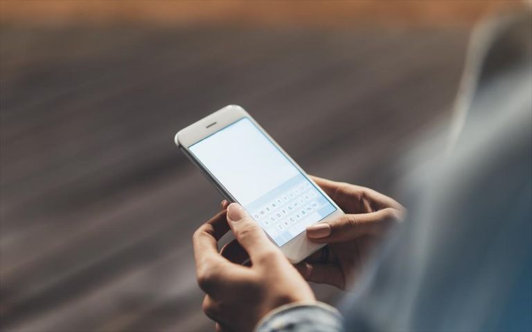 Τι αλλάζει στις εταιρείες κινητής τηλεφωνίας – Τα νέα δεδομένα στις χρεώσεις των συνδρομητών