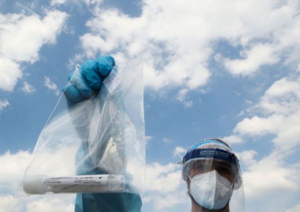 Υγειονομική «βόμβα» τα απόβλητα του κοροναϊού – Τι πρέπει να κάνουμε