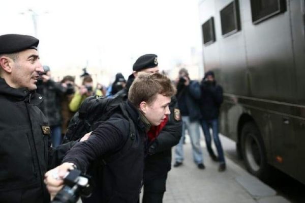 Λευκορωσία: Αγωνία για την τύχη του δημοσιογράφου μετά την αεροπειρατεία