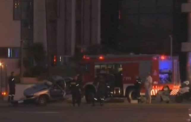 Σοβαρό τροχαίο στην Παραλιακή – Απεγκλωβίστηκαν δύο άτομα