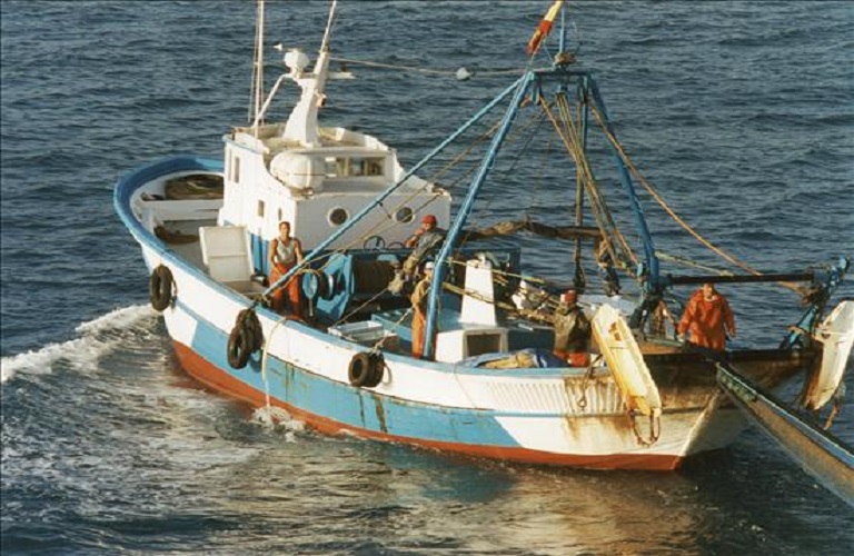Αλιεία: Πότε απαγορεύονται οι μηχανότρατες