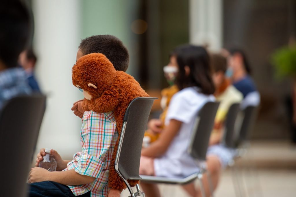 Μητσοτάκης: Στηρίζουμε τους ανάδοχους γονείς και θεσπίζουμε μέτρα που προωθούν την αναδοχή