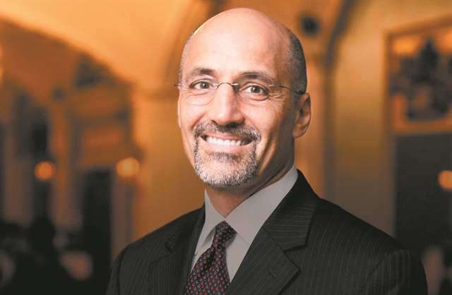 Μπιλ Ανθόλις: Ο Μπάιντεν ενδιαφέρεται για την Ελλάδα