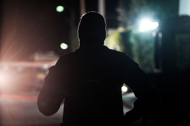 Πάτρα: Συναγερμός για γνωστό τραγουδιστή – Προανήγγειλε στα social media την απόφασή του να αυτοκτονήσει