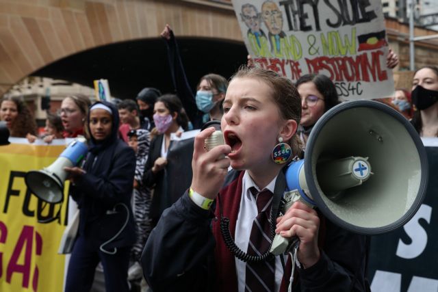 Αυστραλία: Στους δρόμους μαθητές για το κλίμα - Διαμαρτύρονται για τη χρηματοδότηση της βιομηχανίας αερίου