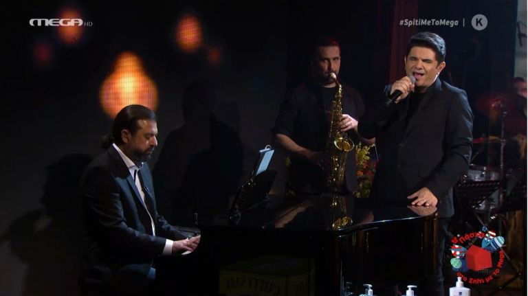 Πάσχα με το MEGA: Ατμοσφαιρικές μπαλάντες από τον Νίκο Κουρκούλη