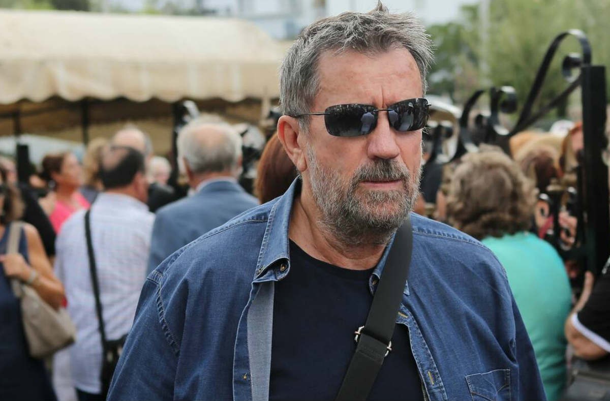 Αυλαία για την εκπομπή «Στην υγειά μας ρε παιδιά»- Δείτε την ανάρτηση του Σπύρου Παπαδόπουλου