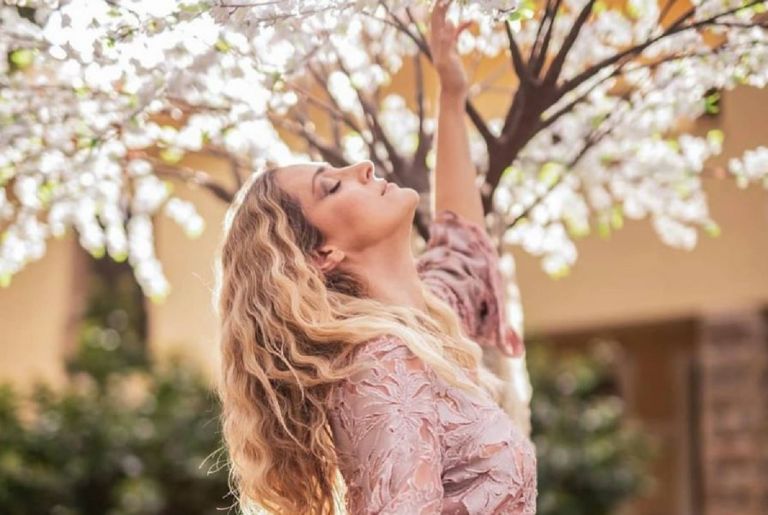 Νατάσσα Μποφίλιου: Η τρομερή ομοιότητα με την αδερφή της