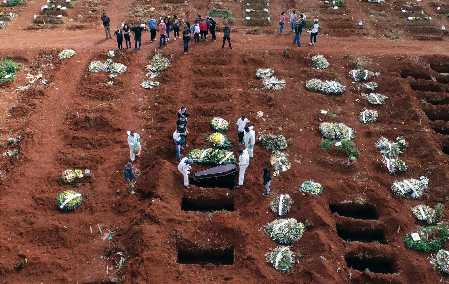 Βραζιλία: Αλλοι 2.245 νεκροί από Covid 19 σε 24 ώρες - Φόβοι και για τρίτο κύμα
