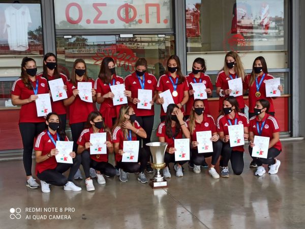 Ολυμπιακός: Πήραν θέση στο γήπεδο για τη φιέστα οι πρωταθλήτριες Ευρώπης (pics)