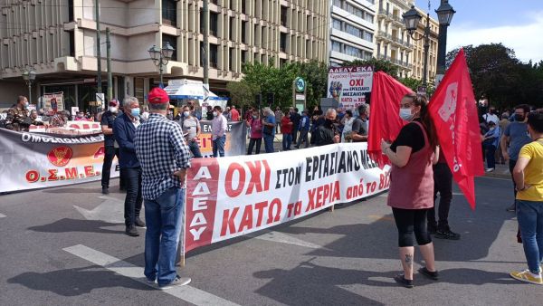 Απροσπέλαστη η Αθήνα – Μαζικές απεργιακές συγκεντρώσεις για την Πρωτομαγιά και το 8ωρο