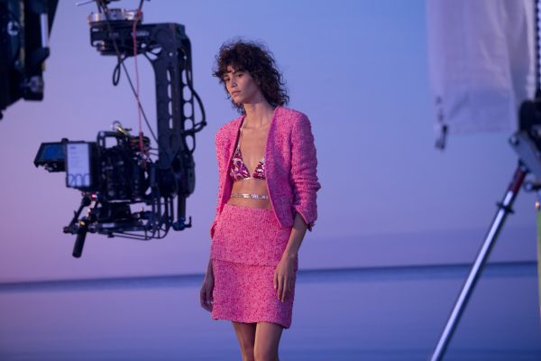 Η Chanel με punk διάθεση για την Resort συλλογή της