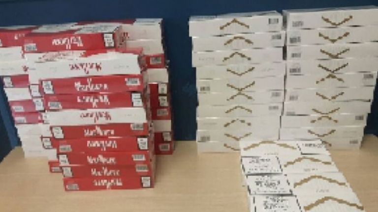 Λαθρεμπόριο: Κατασχέθηκε κοντέινερ με 9,6 εκατ. τσιγάρα στο λιμάνι του Πειραιά