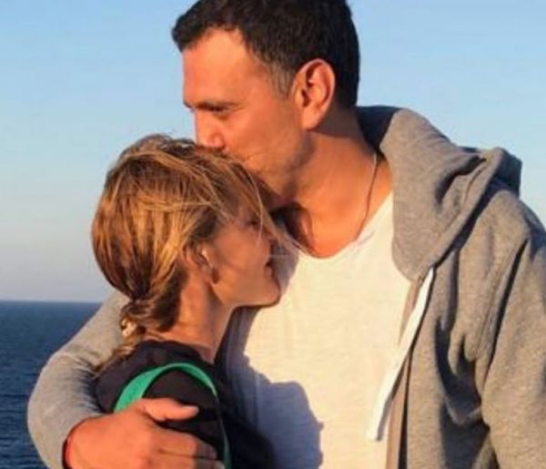 Βασίλης Κικίλιας: Οι πιο τρυφερές πασχαλινές ευχές αγκαλιά με τον γιο του